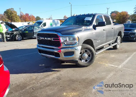 2019 Ram 2500 Tradesman 4X4 6'4 Box from USA, damaged, VIN 3C6UR5CJ3KG587597